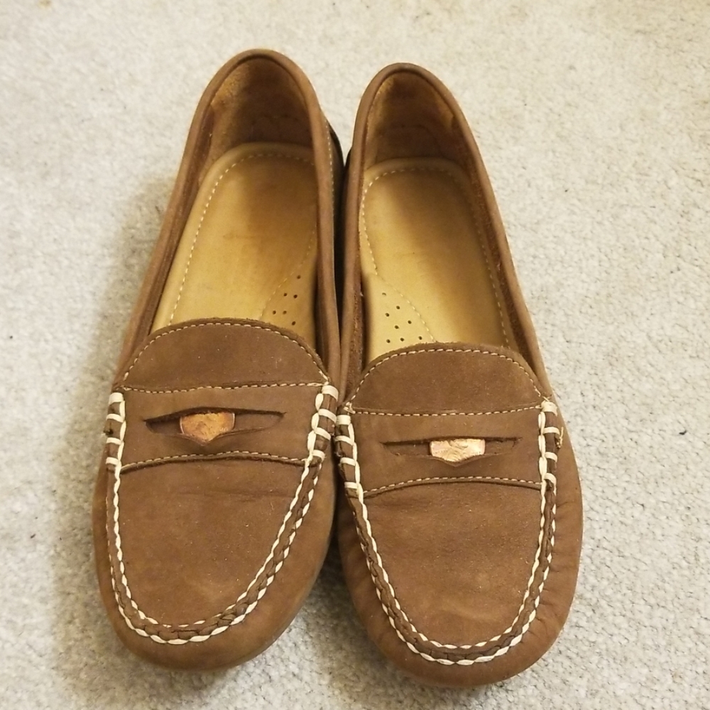 Minnetonka loafers